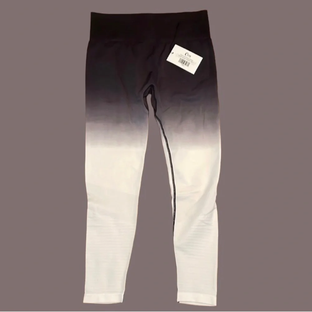Zyia Ombre Regular Cropped Women's Sports Leggings Size S NWT New